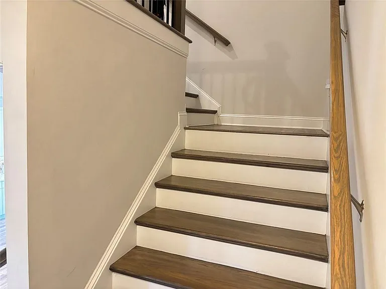 7866 Laurel Crest Dr — Photo 17