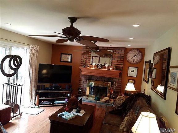 4th image of 65 Brandy Ln