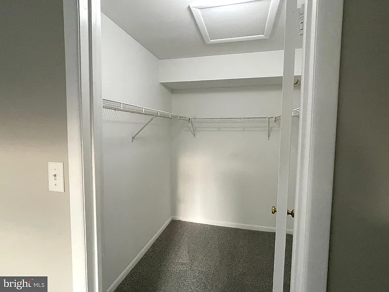 205 Salem Ct #10 — Photo 13