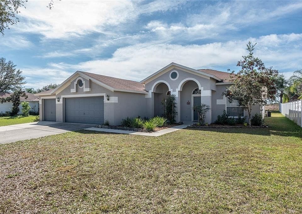 1st image of 10323 Tarragon Dr