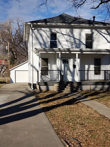 1208 Koenigstein Ave Photo 1