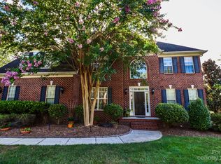 408 Gregan Ct, Matthews, NC 28104