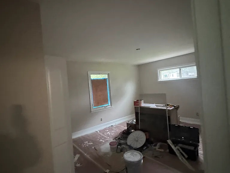 807 Mayfield Dr — Photo 8