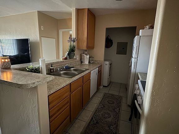 4th image of 270 W Tacoma St #604B