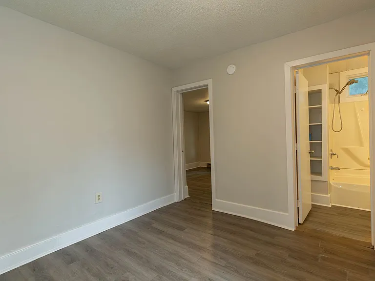 323 S Raleigh St — Photo 18