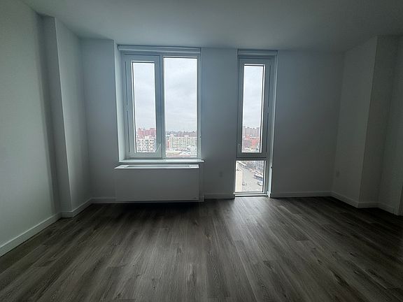 5th image of 2455 3rd Ave APT 11K