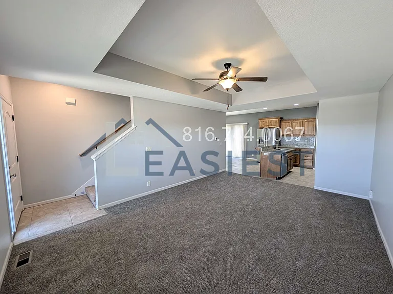 603 Coleman Dr — Photo 2