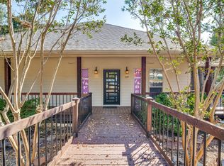 129 Little River Bnd, Mabank, TX 75156