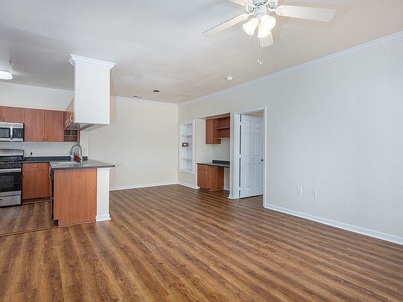 5th image of 19617 Galway Bay Cir APT 202