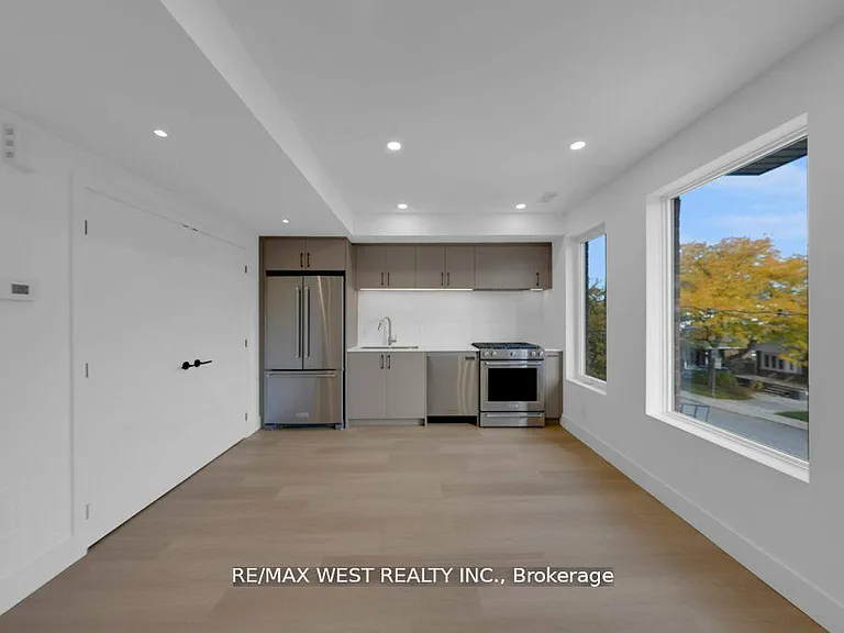 502 Atlas Ave #C — Photo 15
