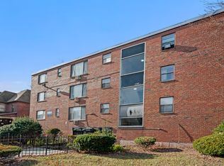 99 Huntington St #503, Hartford, CT 06105