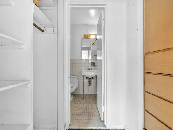 180 West End Avenue image 17 of 25