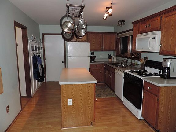 2nd image of 11727 Rebecca Ln