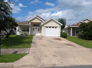 3327 Golden Rain Dr, Tallahassee, FL 32303
