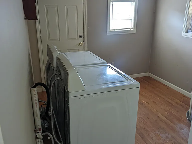 203 Griffin St — Photo 14