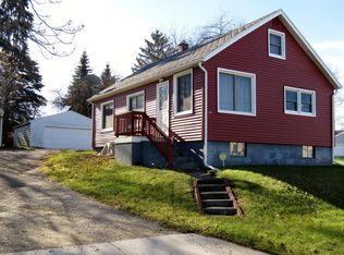 324 Mosely Ave, Lansing, MI 48906