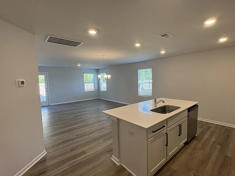 4826 Abbington Oaks Way SE — Photo 3