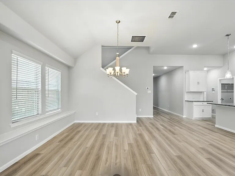 913 Cobalt Dr — Photo 16