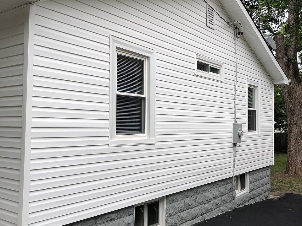 1st image of 3314 Dix Ave
