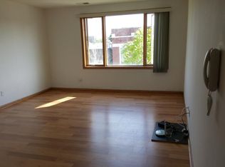 522 W 26th St APT 302, Chicago, IL 60616