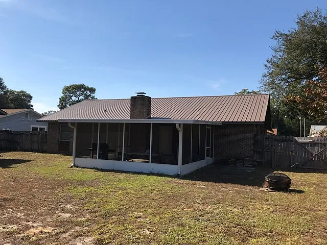 3 bed, 1487 sqft, $2,185 — Photo 2