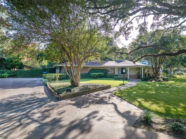3 Bingaman Ln, Natchez, MS 39120