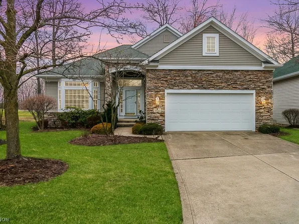 11361 S Forest Dr, Painesville, OH 44077