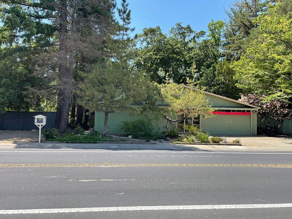 1st image of 6298 S Land Park Dr
