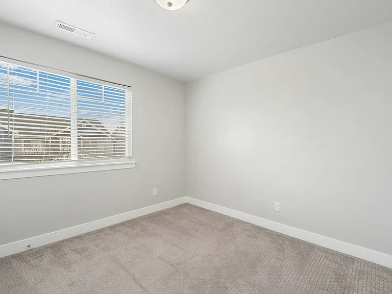 5106 W Haddoc Ln — Photo 12