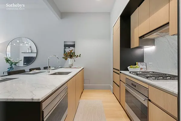 215 East 19th Street #2A in Gramercy Park, Manhattan