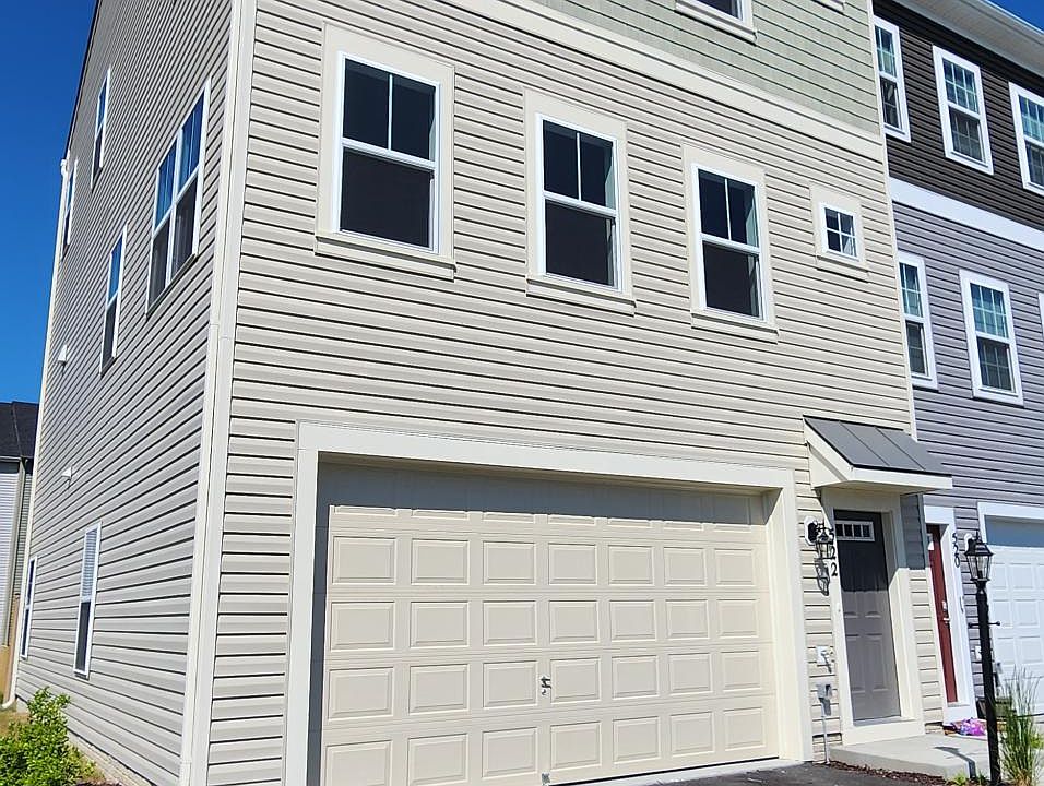 1st image of 522 Parkland Dr