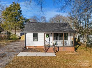 30 Walnut Ave NW, Concord, NC 28027