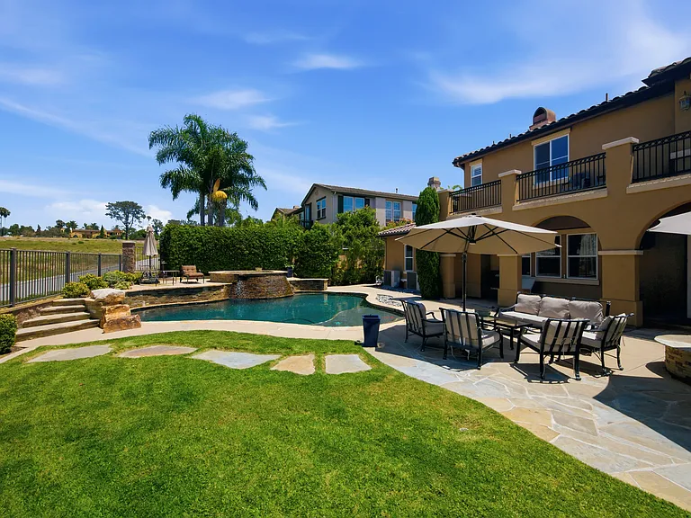 848 Jensen Ct — Photo 43