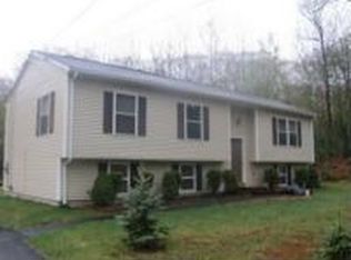 91 Turkey Hill Rd, Belchertown, MA 01007