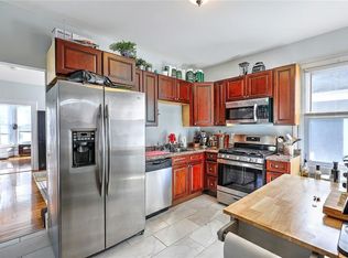 390 Hope St #2, Providence, RI 02906