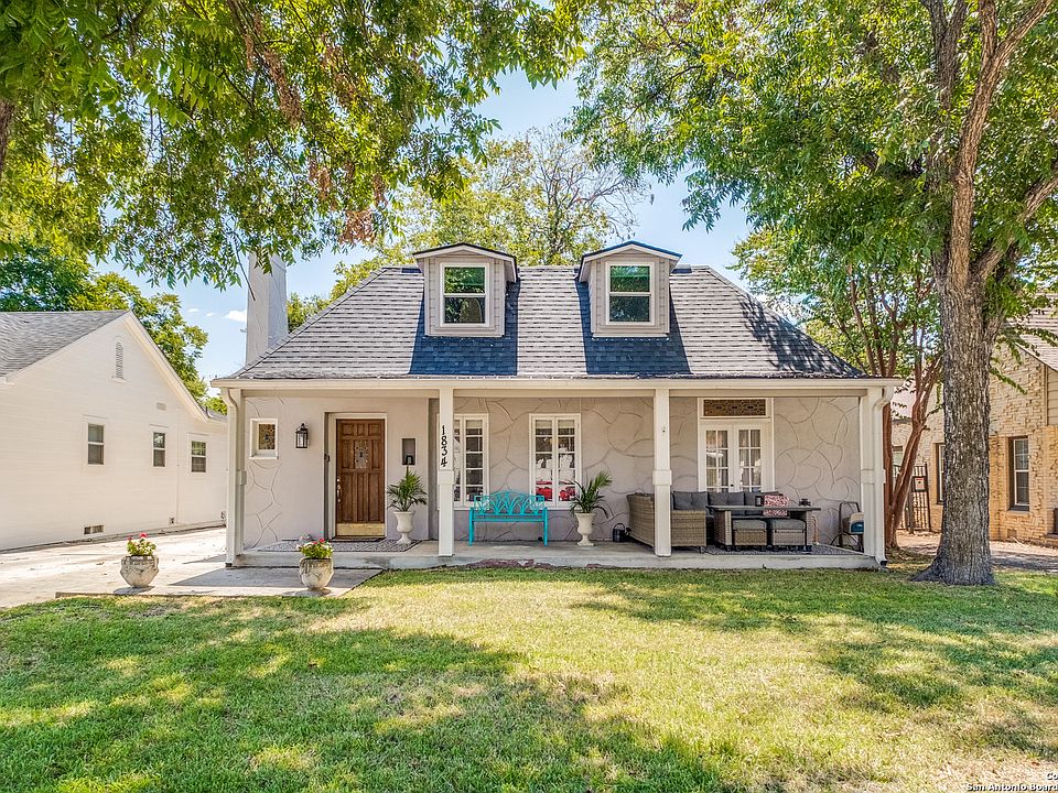 1st image of 1834 W MAGNOLIA AVE