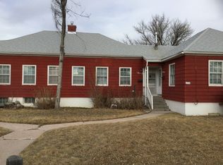 1612 E 17th St, Cheyenne, WY 82001