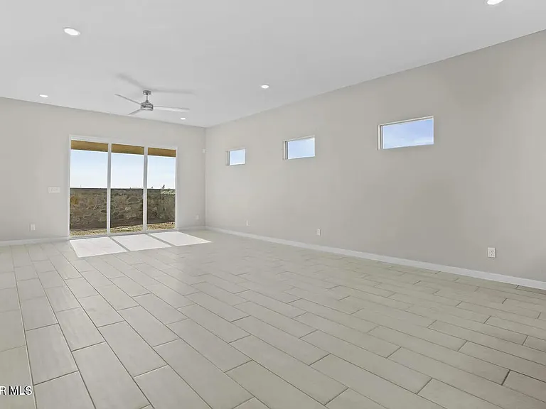 1408 Harlan Point Pl — Photo 8