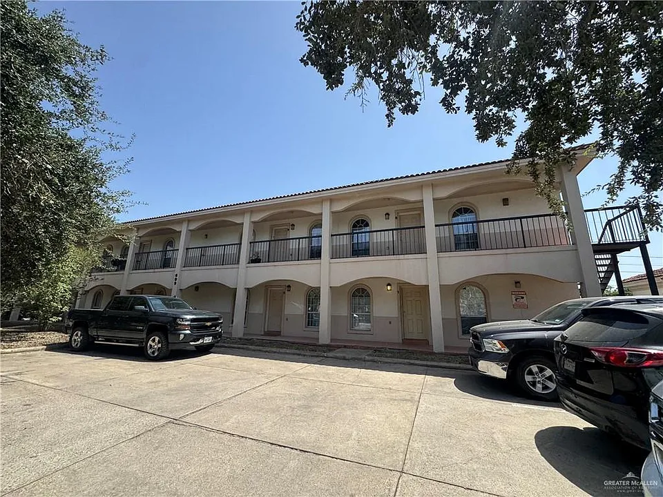 609 Buena Vista Dr #2