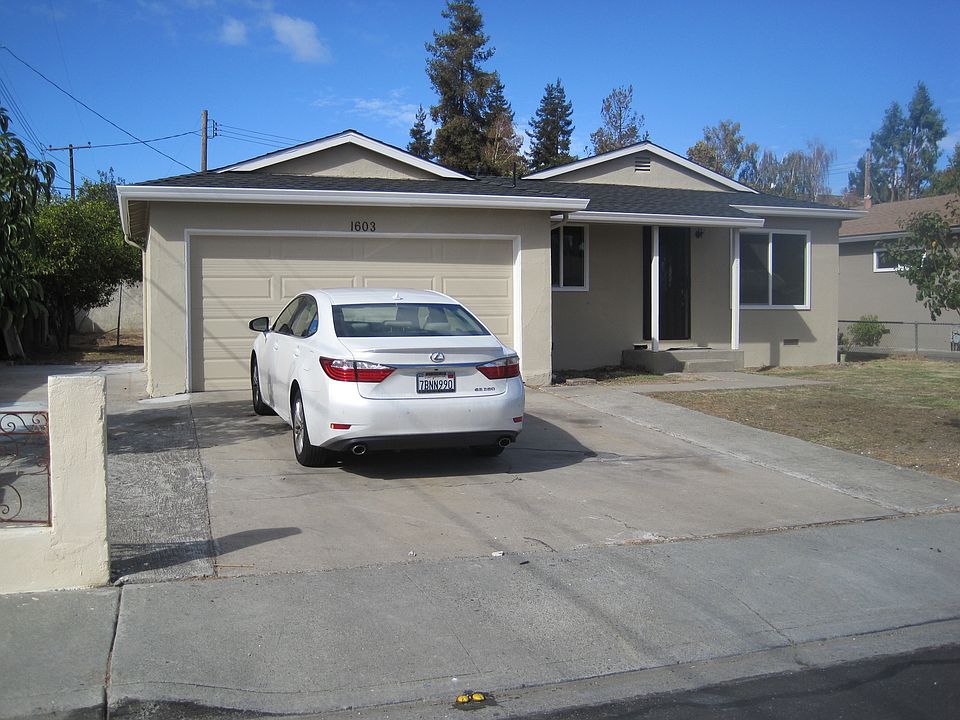 1st image of 1603 Eisenhower Dr