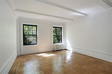 3rd image of 35 W 82nd St APT 4A