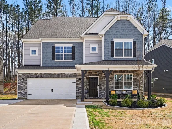 310 Hamptons Cove Rd, Troutman, NC 28166