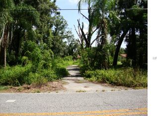 717 Crystal Lake Rd, Lutz, FL 33548