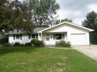 370 Harold St, Crystal Lake, IL 60014