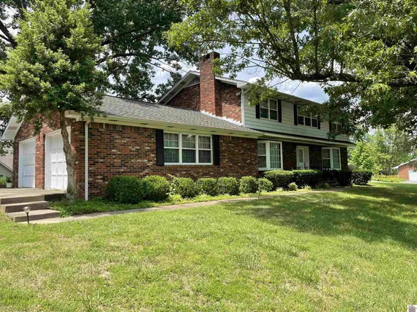 778 Oak Park Blvd, Calvert City, KY 42029