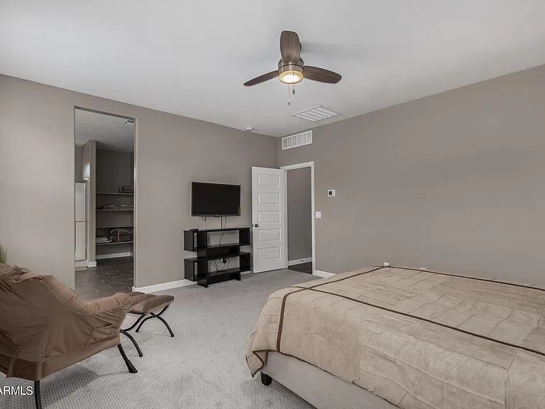 23950 W Hilton Ave — Photo 12
