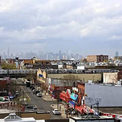 Rented by Nooklyn NYC LLC | media 77