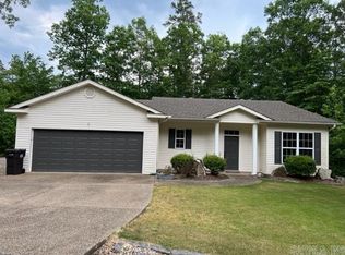 3 Fenix Cir, Hot Springs Village, AR 71909