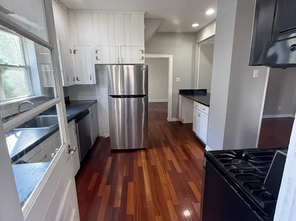 616 Wallace St, Stroudsburg, PA 18360