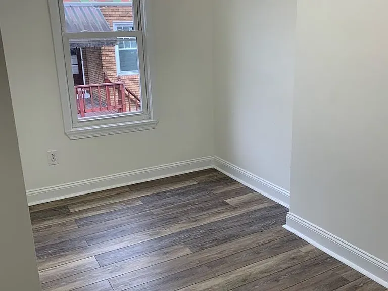 5214 Dresden Way — Photo 6